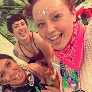 Meet your Posher, Mackenzie